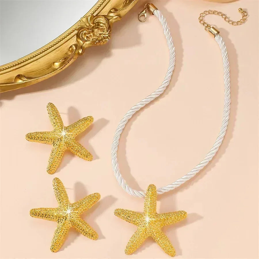 Boho Starfish Pendant Choker